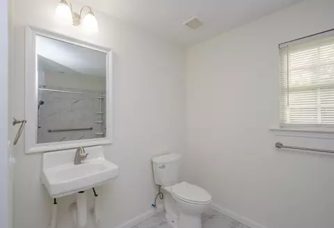 Bath - 2393 Wheeless Rd, Augusta, GA 30906 photo 1 of 10