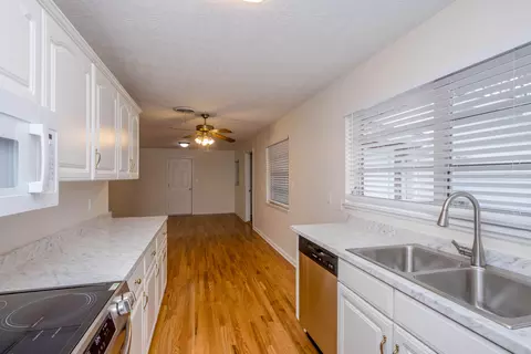 Kitchen - 2393 Wheeless Rd, Augusta, GA 30906 photo 5 of 6