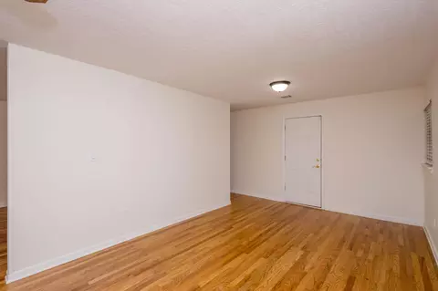 Living - 2393 Wheeless Rd, Augusta, GA 30906 photo 9 of 12