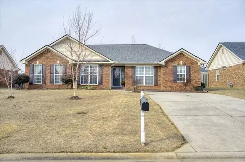 2807 Wyndham Dr, Hephzibah, GA 30815