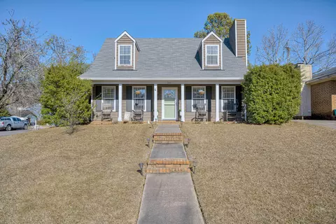 340 Lamplighter Ln, Martinez, GA 30907