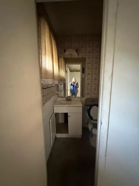 Bath - 3602 Audubon Pl, Augusta, GA 30906 photo 2 of 2