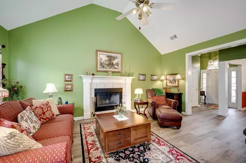 561 Live Oak Ct, Martinez, GA 30907 photo 6
