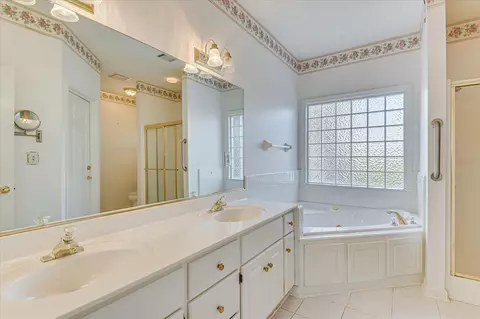 Bath - 36 Eagle Pointe Dr, Augusta, GA 30909 photo 1 of 4