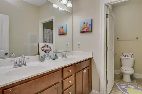 Bath - 204 Asa Way, Evans, GA 30809 photo 4 of 5