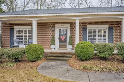 624 Hemlock Dr, Thomson, GA 30824 photo 3