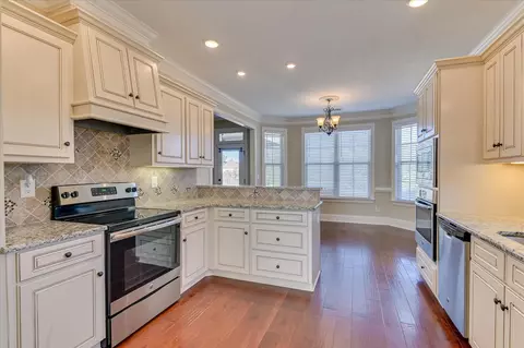 Kitchen - 5119 Pickering Pt, Evans, GA 30809 photo 4 of 4