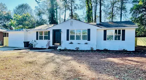 1815 Bunting Dr, North Augusta, SC 29841