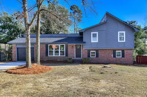 3716 Pinnacle Place Dr, Hephzibah, GA 30815