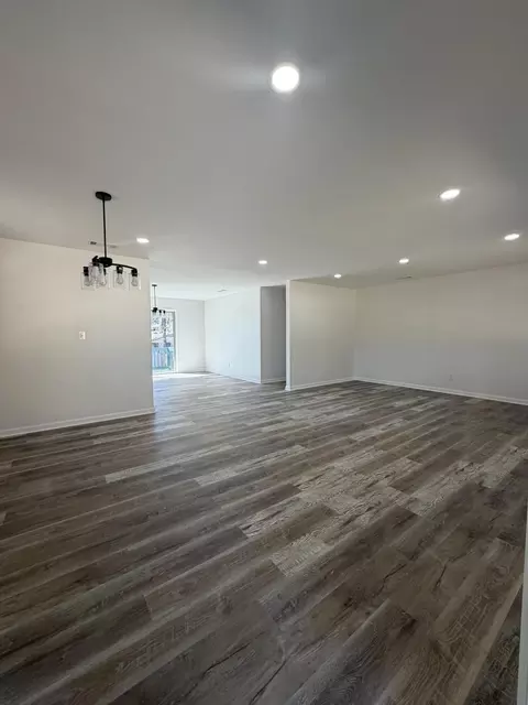Living - 3601 Concord Court Ct, Augusta, GA 30906 photo 5 of 12