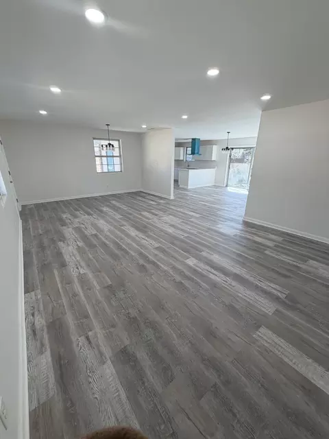 Living - 3601 Concord Court Ct, Augusta, GA 30906 photo 3 of 12