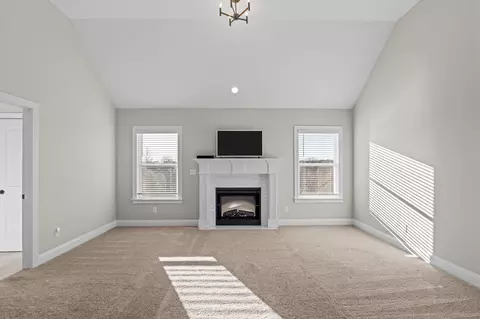 Living - 230 Callahan Dr, Evans, GA 30809 photo 4 of 4