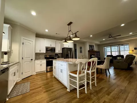Kitchen - 252 Candlewick Loop, Mccormick, SC 29835 photo 1 of 3