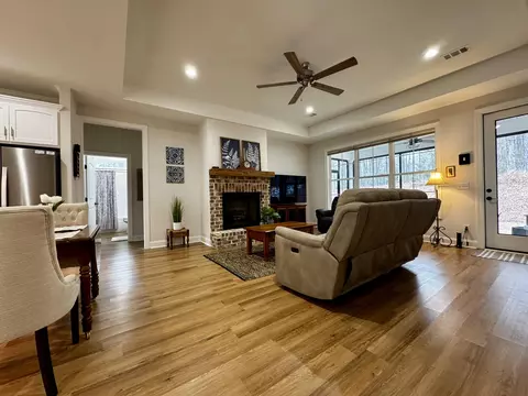 Living - 252 Candlewick Loop, Mccormick, SC 29835 photo 1 of 4