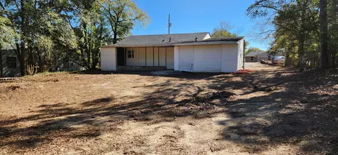 Exterior - 3004 Acorn Rd, Augusta, GA 30906 photo 6 of 9