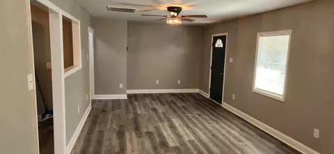 Living - 3004 Acorn Rd, Augusta, GA 30906 photo 3 of 4