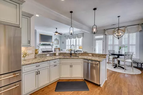 Kitchen - 7311 Malton Ct, Evans, GA 30809 photo 4 of 6