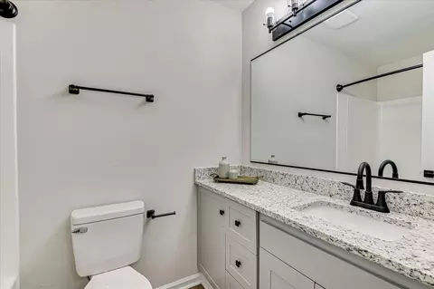 Bath - 3526 Spring Glen Ln, Augusta, GA 30906 photo 1 of 2