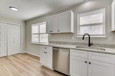 Kitchen - 3526 Spring Glen Ln, Augusta, GA 30906 photo 7 of 7