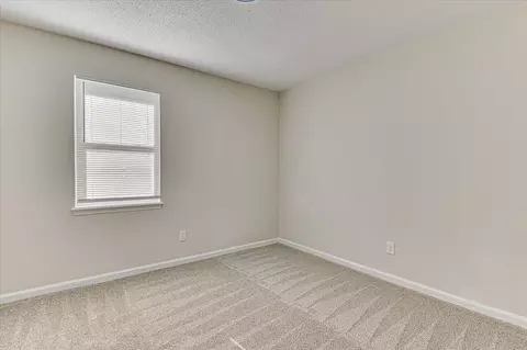 Bedroom - 3526 Spring Glen Ln, Augusta, GA 30906 photo 4 of 9