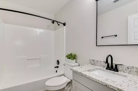Bath - 3526 Spring Glen Ln, Augusta, GA 30906 photo 2 of 2