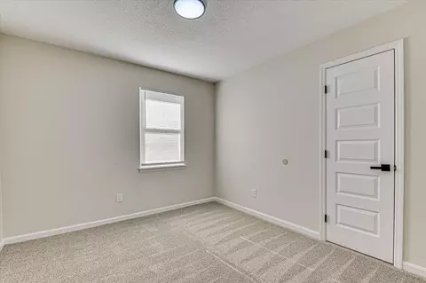 Bedroom - 3526 Spring Glen Ln, Augusta, GA 30906 photo 8 of 9