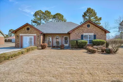 2046 Bassford Dr, Hephzibah, GA 30815