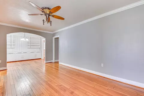 Living - 1510 Pendleton Rd, Augusta, GA 30904 photo 4 of 5