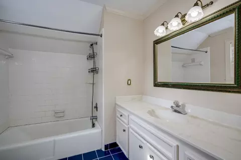 Bath - 58 Conifer Cir, Augusta, GA 30909 photo 6 of 7