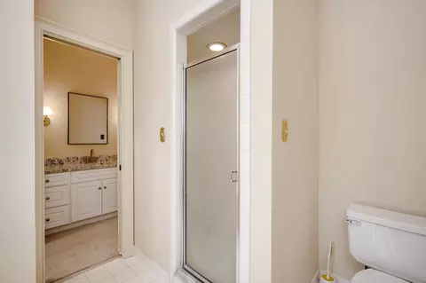 Bath - 58 Conifer Cir, Augusta, GA 30909 photo 4 of 7