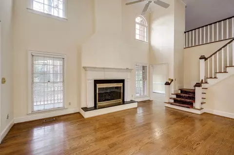 Living - 58 Conifer Cir, Augusta, GA 30909 photo 6 of 11