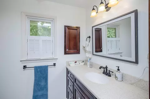Bath - 268 Bohler Dr, Evans, GA 30809 photo 4 of 8