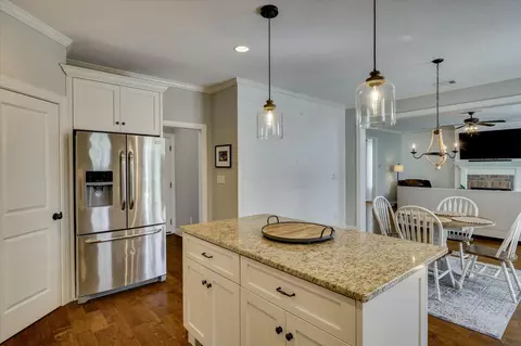 Kitchen - 916 Kate Dr, Evans, GA 30809 photo 4 of 5