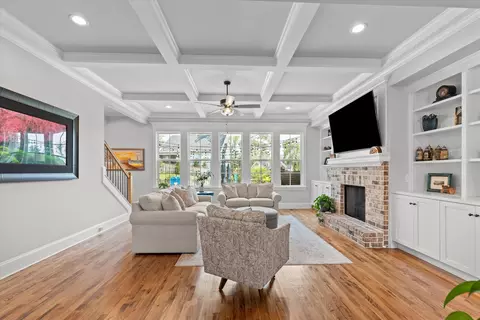 Living - 1037 Bartram Rdg, Evans, GA 30809 photo 2 of 4