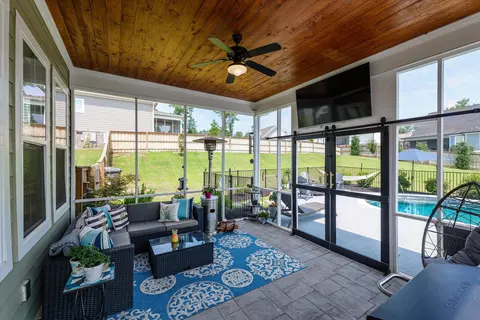Exterior - 1037 Bartram Rdg, Evans, GA 30809 photo 10 of 20
