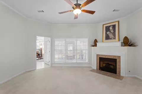 Living - 389 Sandleton Way, Evans, GA 30809 photo 4 of 4
