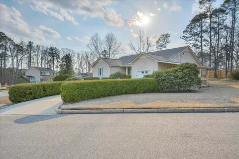 Exterior - 4126 Dunes Dr, Evans, GA 30809 photo 11 of 11