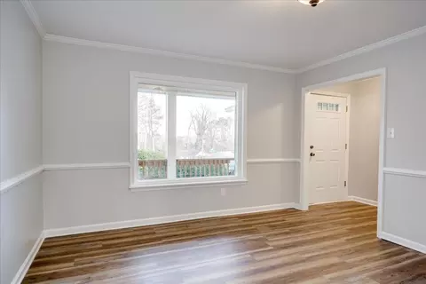 Living - 4126 Dunes Dr, Evans, GA 30809 photo 5 of 5
