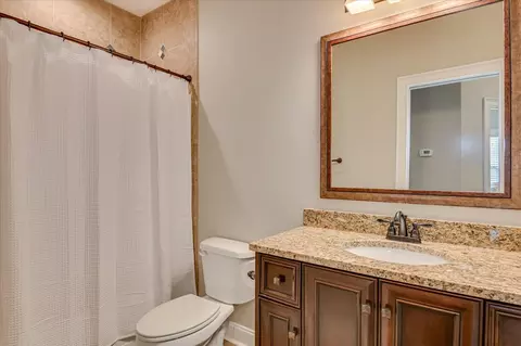 Bath - 541 Meldon Rd, Evans, GA 30809 photo 6 of 7