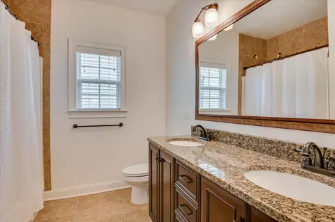 Bath - 541 Meldon Rd, Evans, GA 30809 photo 7 of 7
