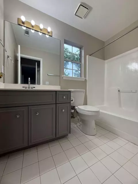 Bath - 3753 Boulder Trl, Augusta, GA 30907 photo 3 of 4