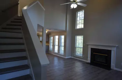 Living - 3753 Boulder Trl, Augusta, GA 30907 photo 4 of 6
