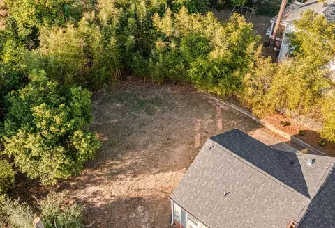 View/Area - 1745 Berkeley Rd, Augusta, GA 30904 photo 4 of 6