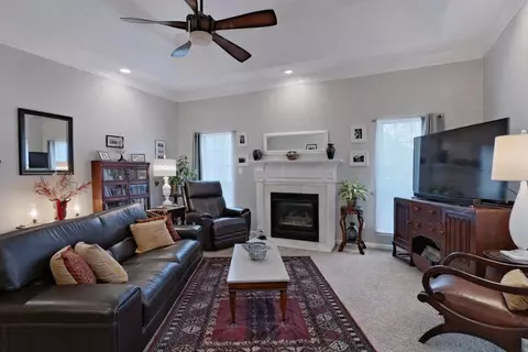 Living - 4102 Quinn Dr, Evans, GA 30809 photo 1 of 1