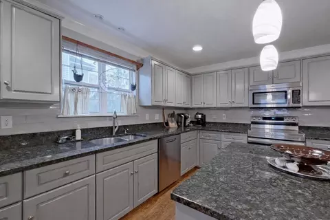 Kitchen - 4102 Quinn Dr, Evans, GA 30809 photo 3 of 3