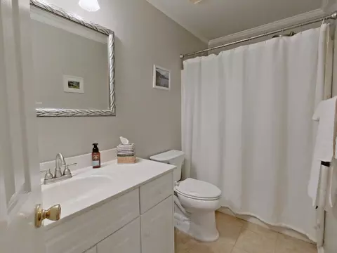Bath - 4102 Quinn Dr, Evans, GA 30809 photo 1 of 4