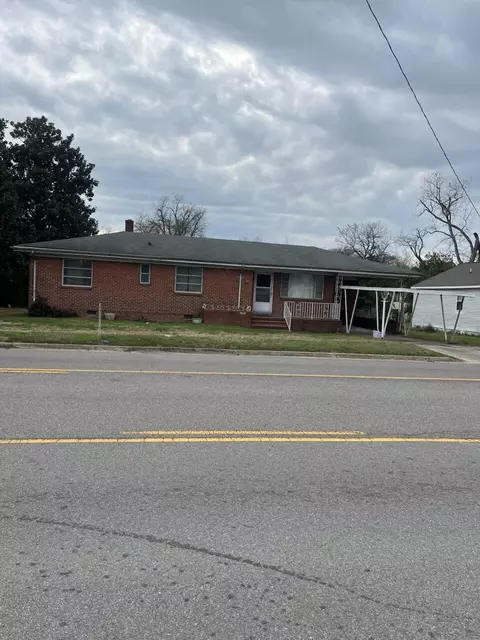 Exterior - 2025 Olive Rd, Augusta, GA 30906 photo 2 of 2