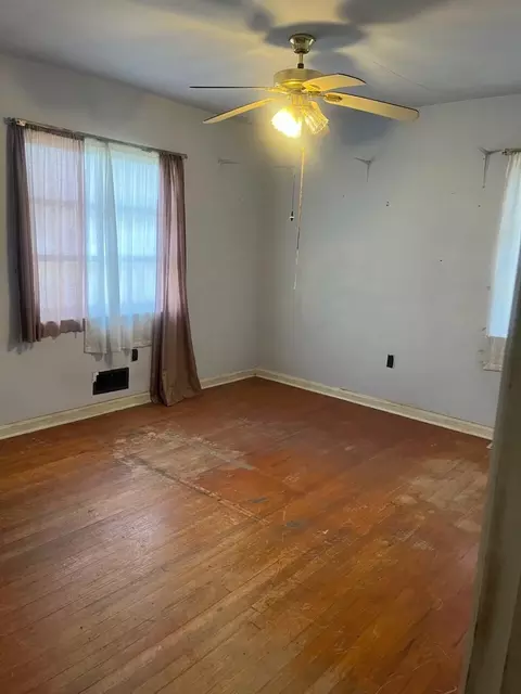 Bedroom - 2025 Olive Rd, Augusta, GA 30906 photo 2 of 5