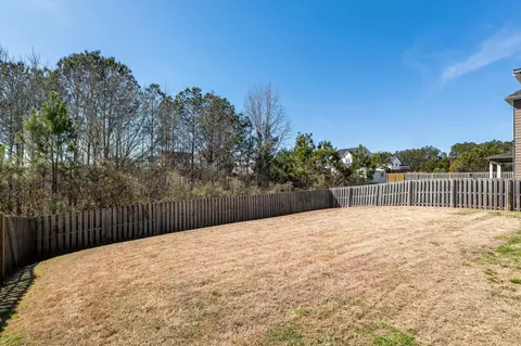 Exterior - 325 Bella Rose Dr, Evans, GA 30809 photo 9 of 11