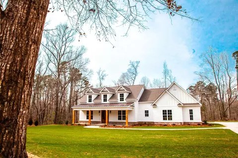 6658 Shucraft Rd, Appling, GA 30802